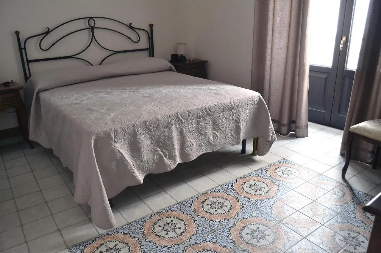 שאקה Bnb Agora Panoramic Rooms איטליה